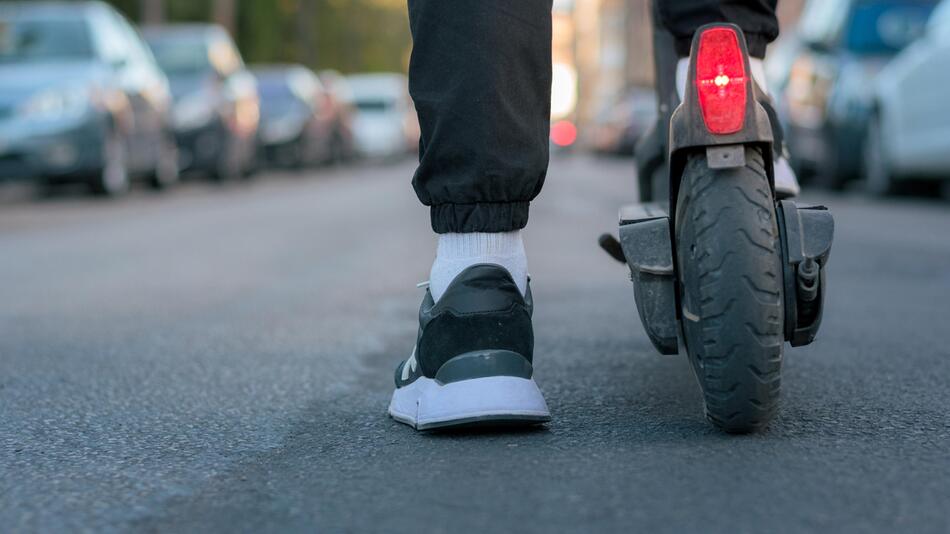 So könnten E-Scooter-Unfälle vermieden werden