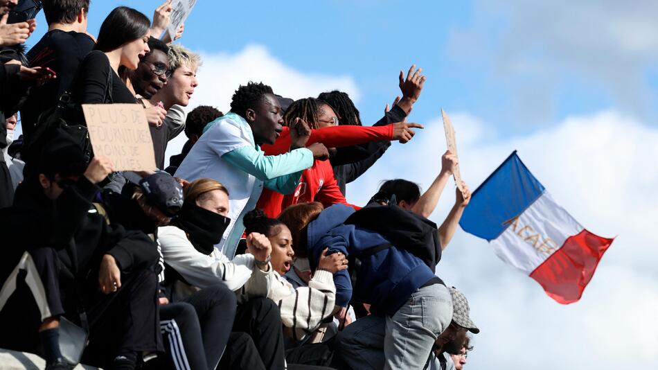 "Frankreich ist ein großes Vorbild": Deutsche Studenten planen Aufstand