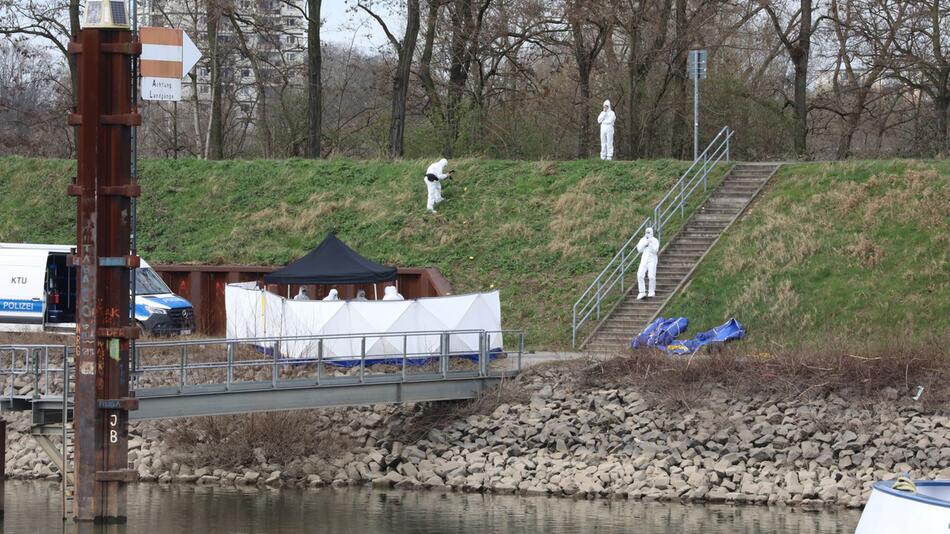 Jugendlicher tot am Kölner Hafen gefunden