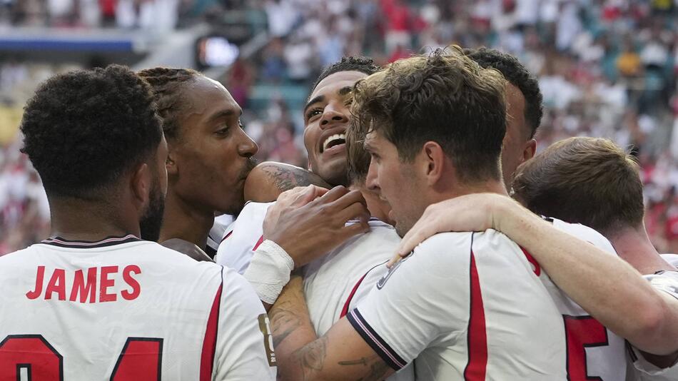 Bellingham schießt England nach Verlängerung ins Halbfinale