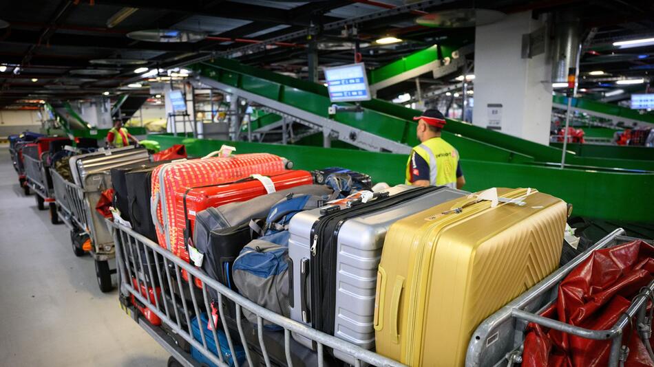 Flughafen Berlin Brandenburg zu Ferienbeginn