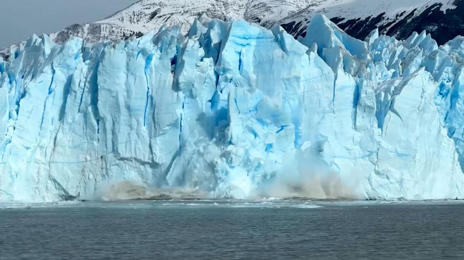 Der Perito-Moreno-Gletscher in Argentinien verliert große Teile seines Eises