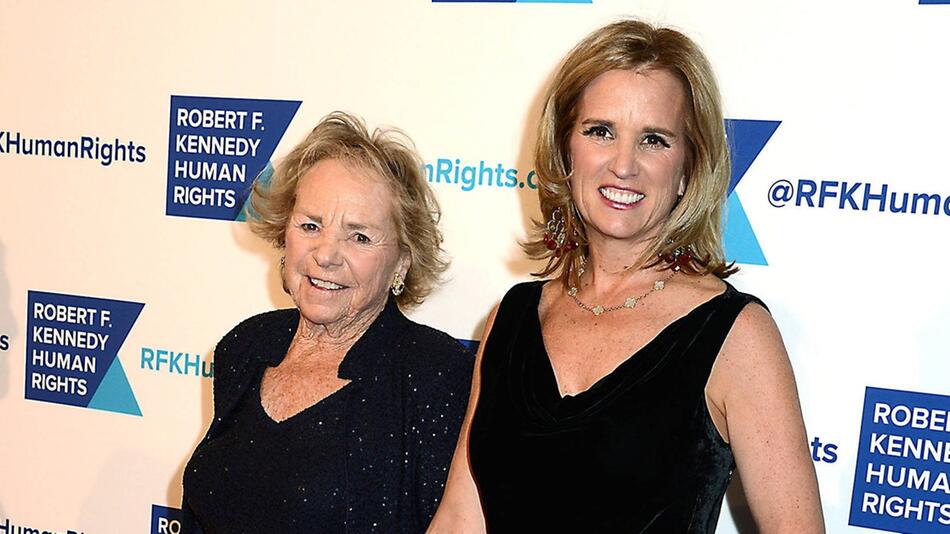 Ethel Kennedy mit ihrer Tochter Kerry im Jahr 2014.