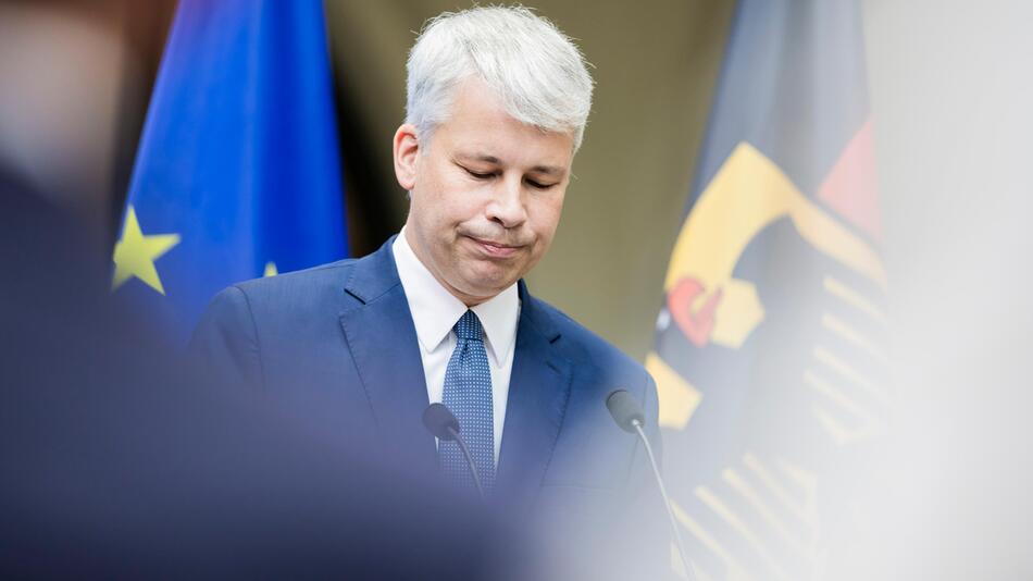 Neuer Minister, alte Probleme