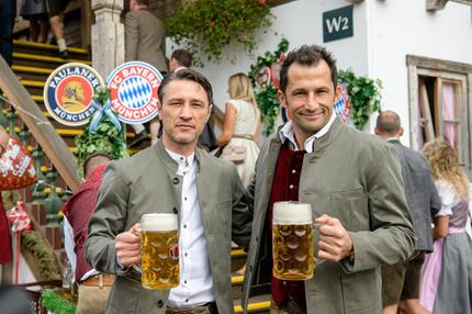 Oktoberfest - FC Bayern at the Wiesn