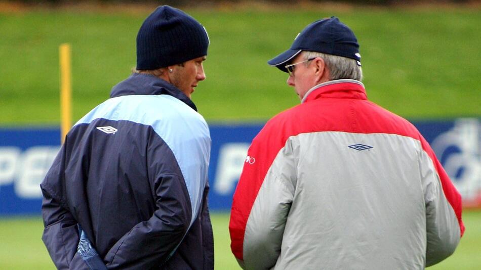 David Beckham und sein ehemaliger Trainer Sven-Göran Eriksson bei der Arbeit.