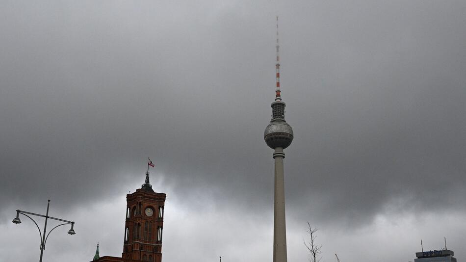 Stürmisches und mildes Wetter in Berlin