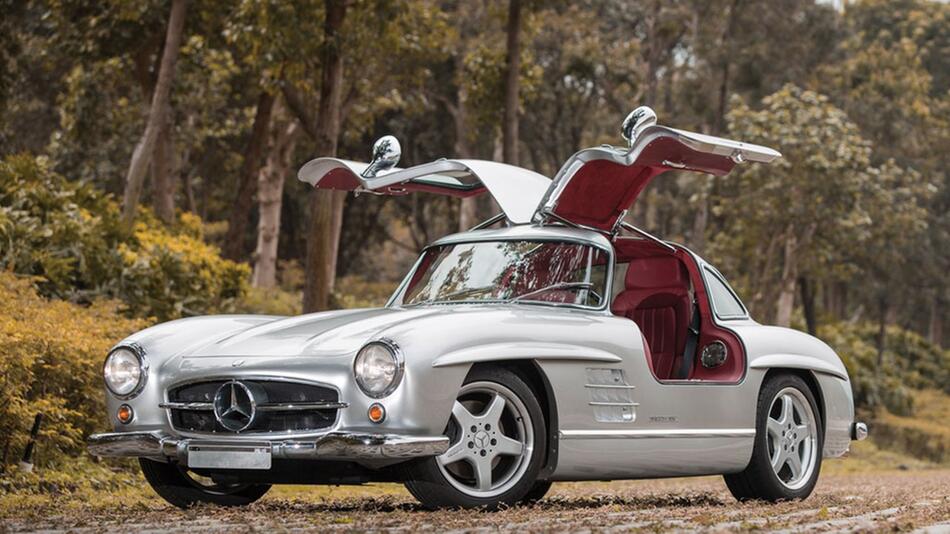 Mercedes-Benz 300 SL AMG