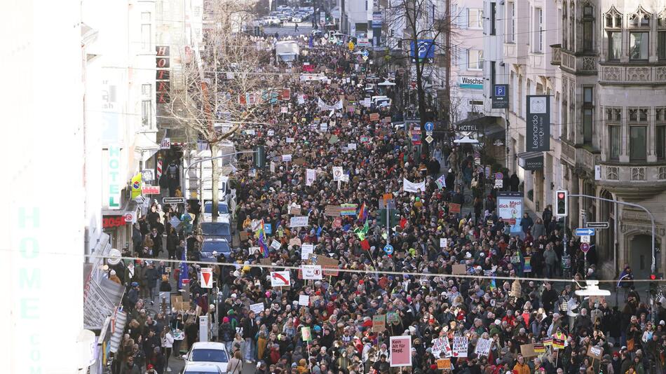 Demonstrationen gegen rechts - Düsseldorf