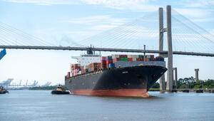 Container-Schiff in den USA