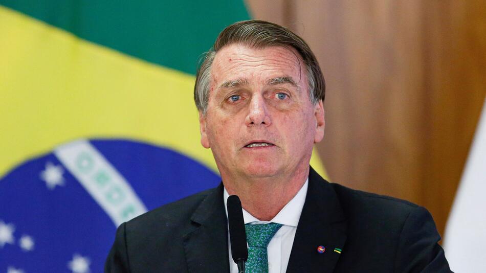Brasiliens Präsident Bolsonaro wieder im Krankenhaus