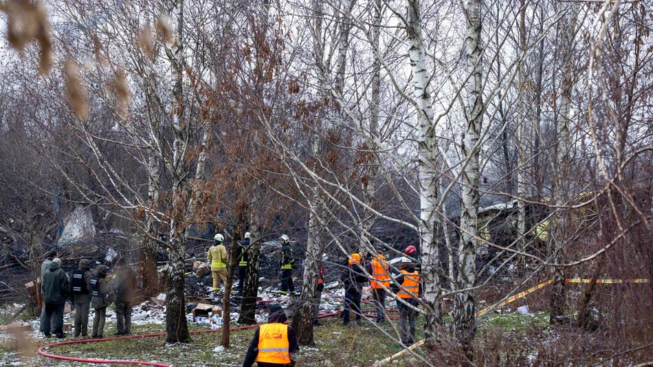 Frachtflugzeug aus Leipzig stürzt auf Wohngebäude in Litauen