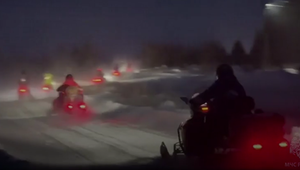 Suche im Schneesturm: 13 Touristen seit Tagen im Uralgebirge vermisst