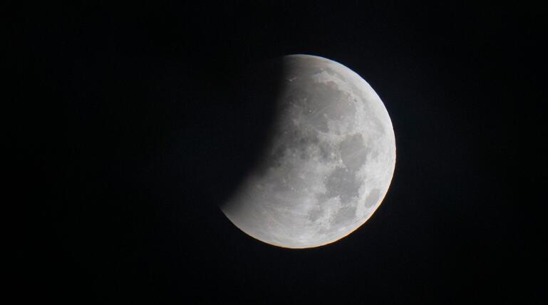Partielle Mondfinsternis - Bayern