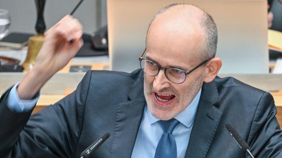 Debatte über Antisemitismus im Parlament