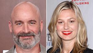Tom Segura und Christina Pazsitzky haben zwei gemeinsame Söhne. Ihr Familienalltag ist ein Thema ...
