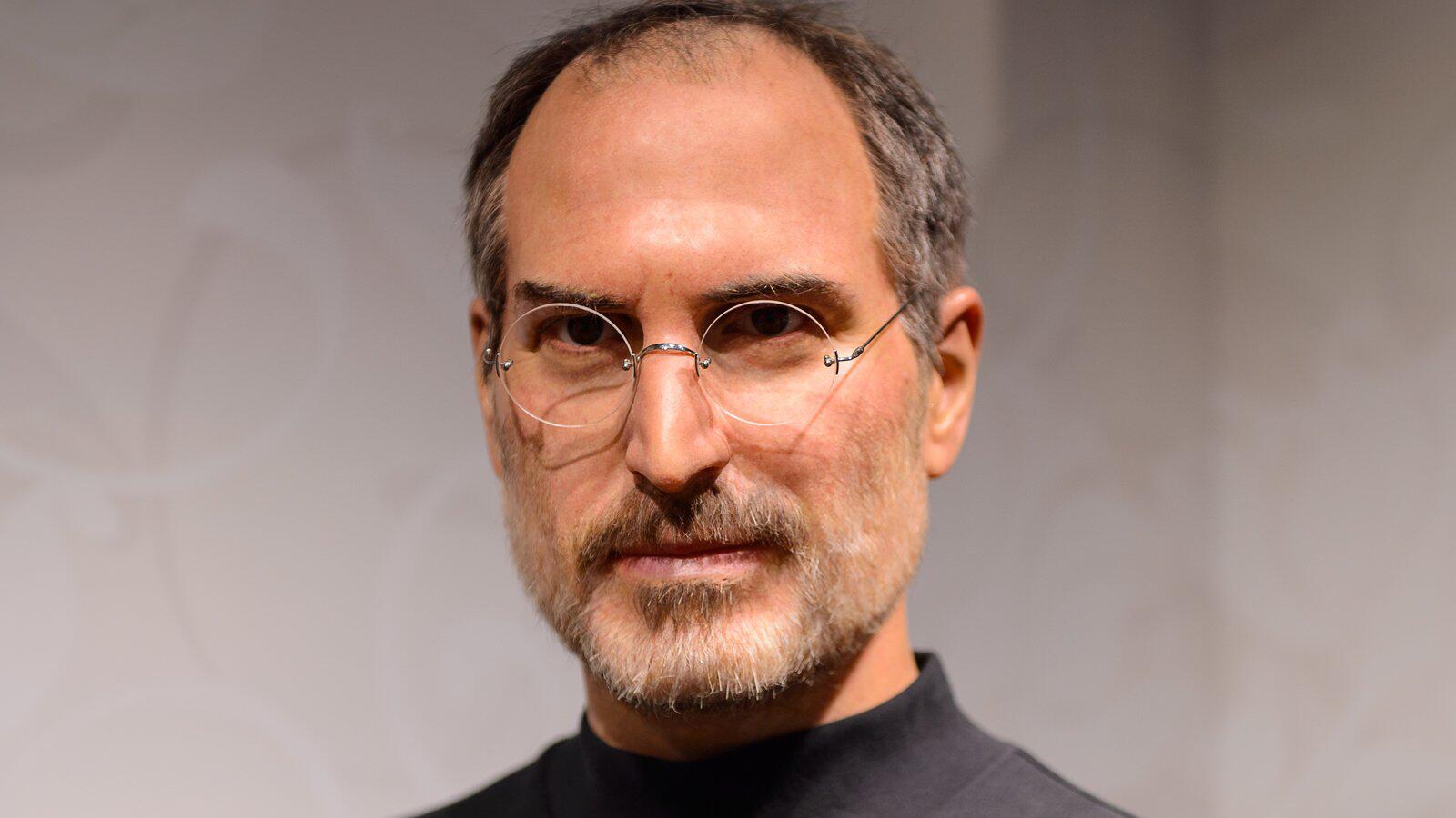 Alter Brief von Steve Jobs wird für knapp 100.000 Dollar verkauft | GMX