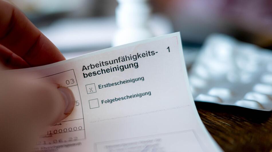Wie regeln andere europäische Länder die Attestpflicht?