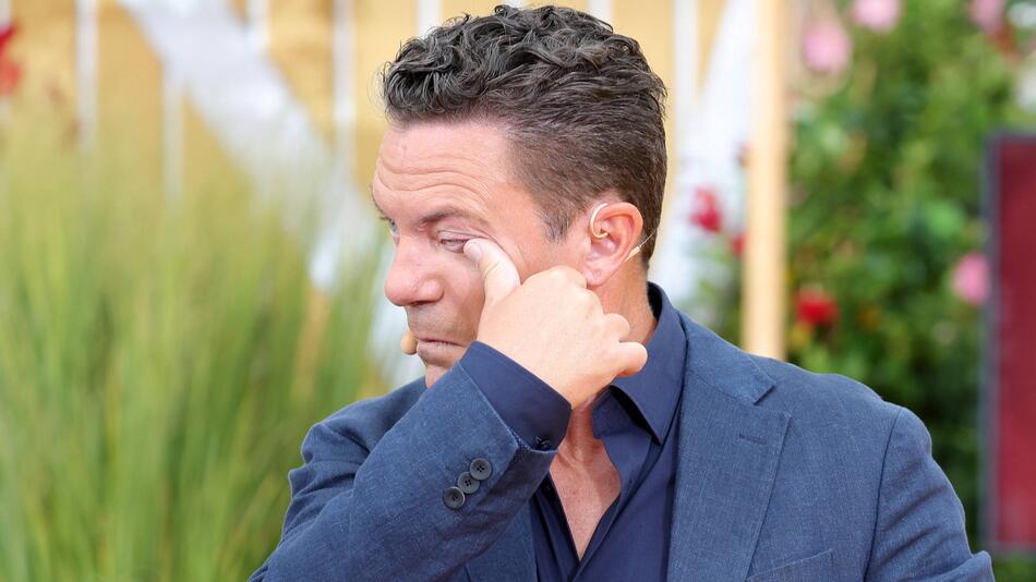 Stefan Mross zu Tränen gerührt bei "Immer wieder sonntags"