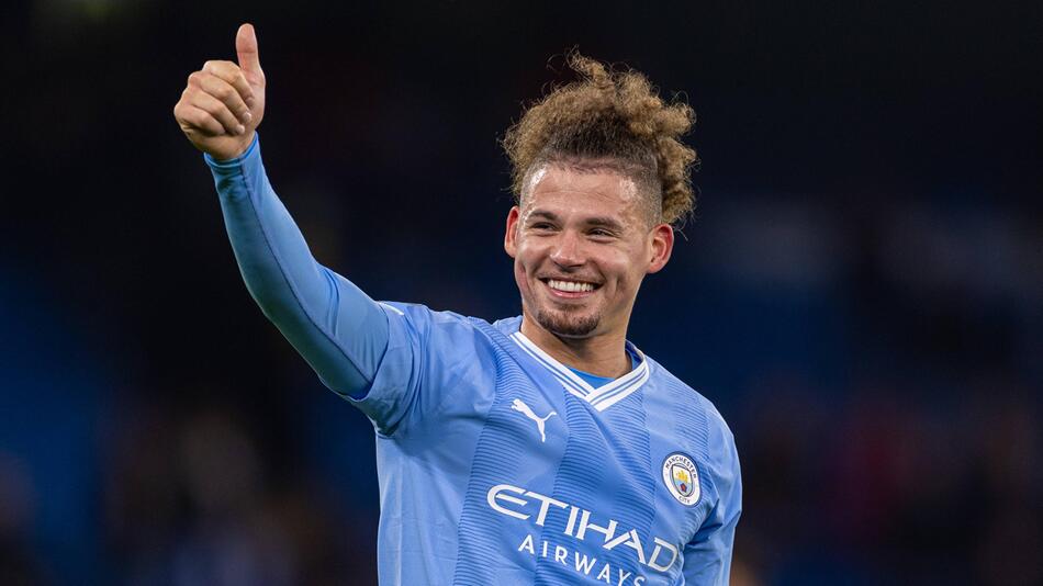 Kalvin Phillips, Transfers, FC Bayern München