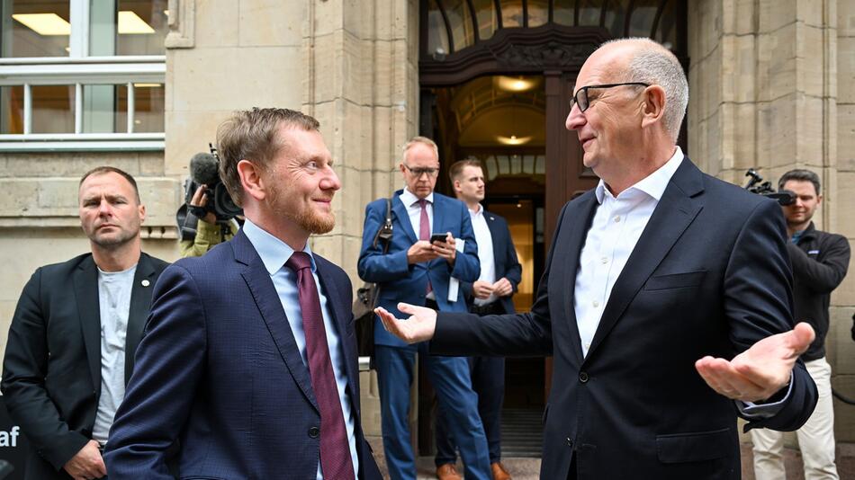 Die Regierungschefs Michael Kretschmer und Dietmar Woidke