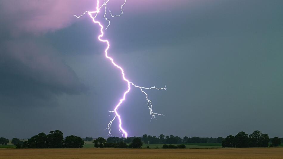Heftige Unwetter folgen auf extreme Hitze in Bayern