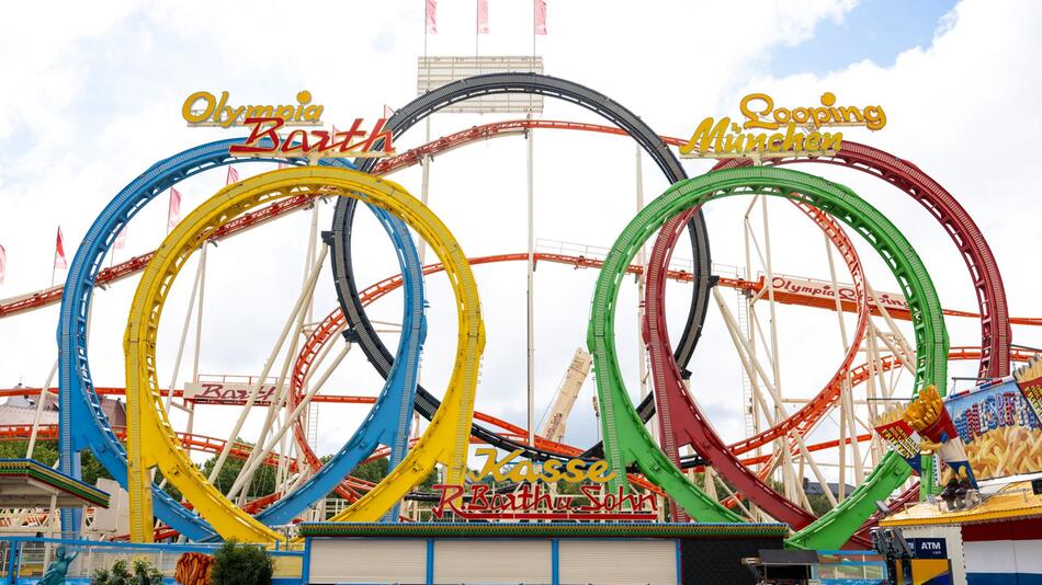 Aufbau Oktoberfest München