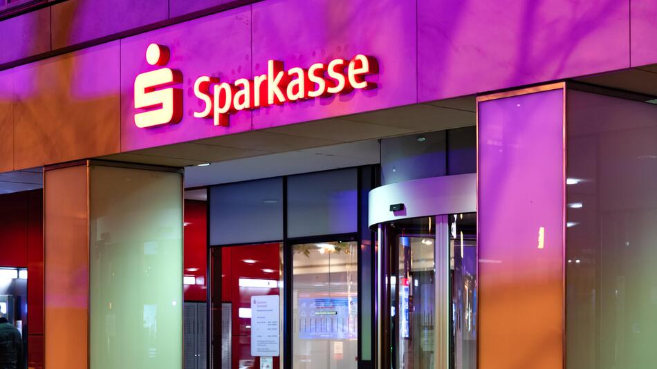 Wichtige Änderung für Sparkassen-Kunden steht an