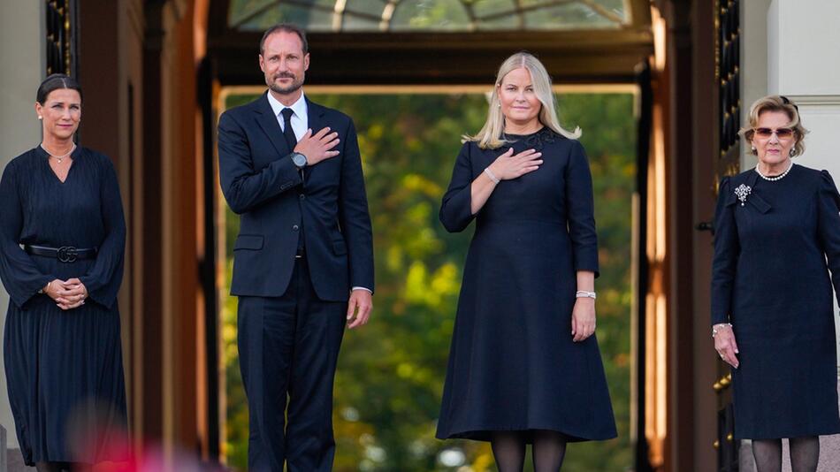 Mette-Marit nimmt nicht an Haakons Vereidigung teil