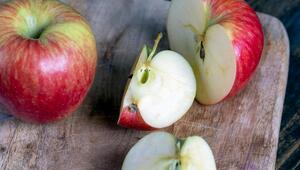 Aufgeschnittene Äpfel 