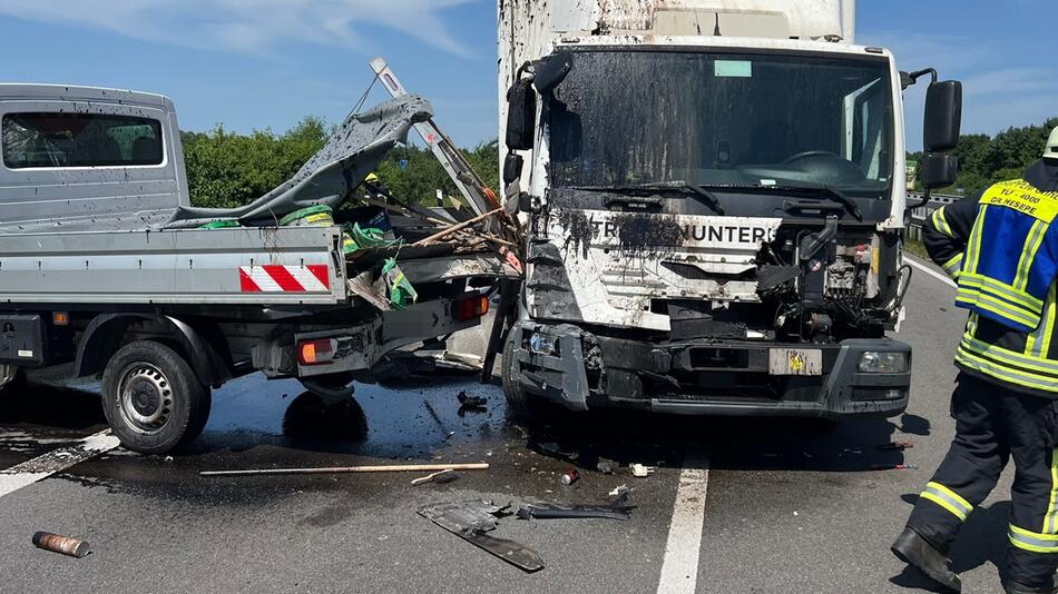 Lastwagen fährt in Baustelle – mit tödlichen Folgen