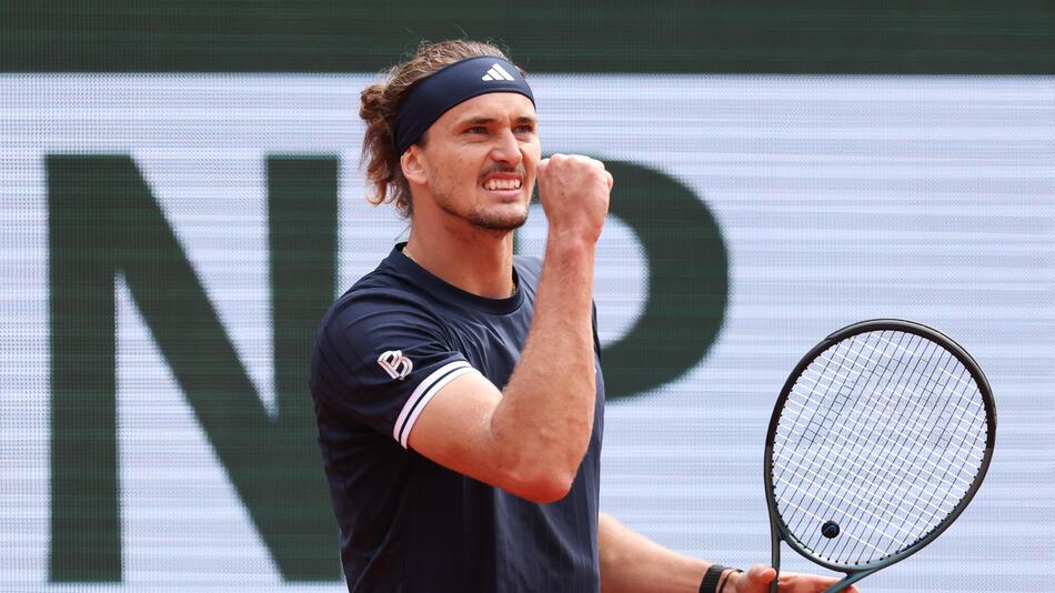 Unaufhaltsamer Zverev stürmt ins Finale