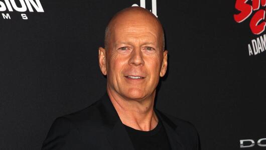 Bruce Willis beendete seine erfolgreiche Schauspielkarriere 2022.