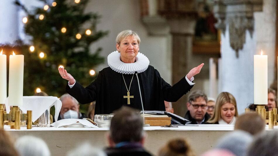 Weihnachtsgottesdienst mit Bischöfin Kirsten Fehrs - Lübeck