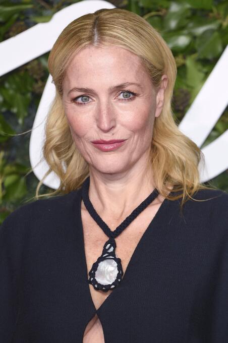 Gillian Anderson