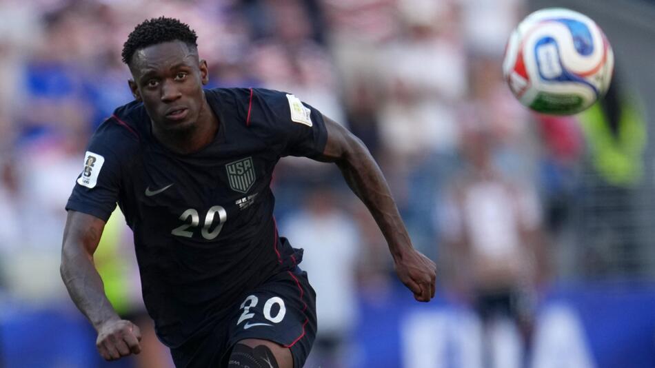 USA gehen mit Balogun in der Startelf unter