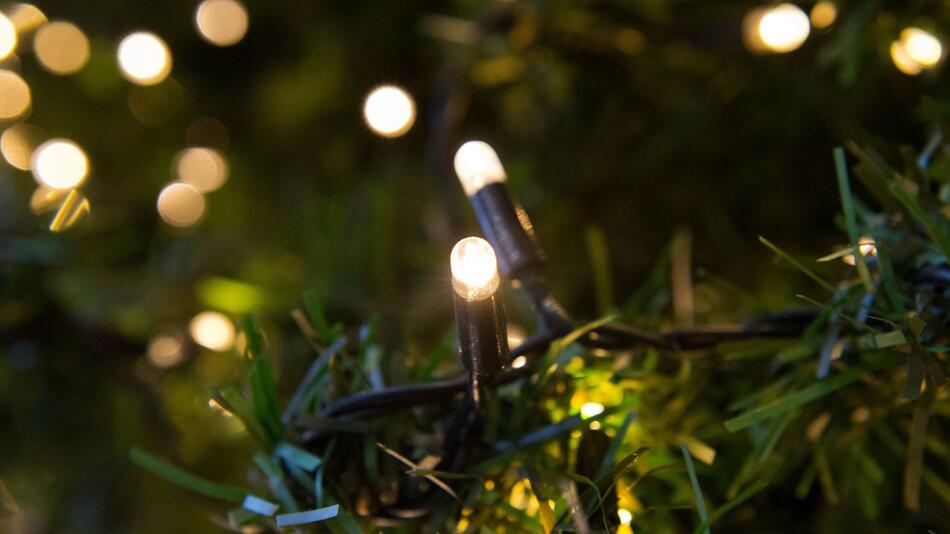 Weihnachten: So viel Geld sparen Sie mit LED-Lichterketten