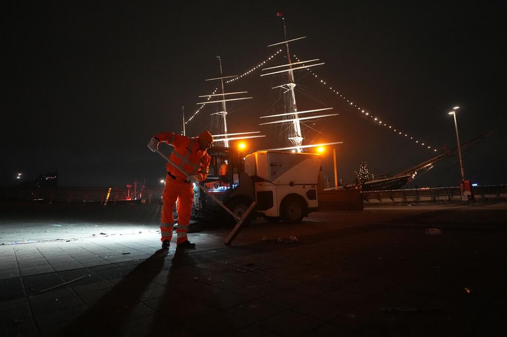 Neujahr - Aufräumarbeiten in Hamburg