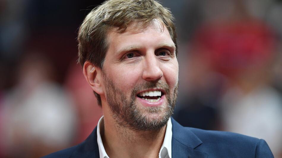 Teil der Olive Street in Dallas in "Nowitzki Way" umbenannt