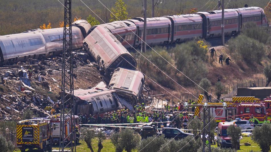 Zugunglück in Spanien: Was wir wissen – und was nicht
