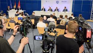 Polizei-PK zu Haftbefehl wegen Mordverdacht im Internet