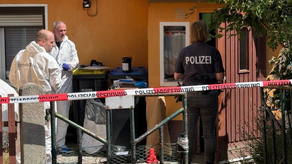 Mann und Frau tot in Brandenburg gefunden