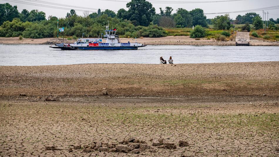 Sprit und Baustoffe könnten wegen Niedrigwasser noch teurer werden