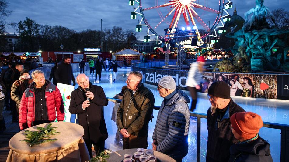 Eröffnung von Weihnachtsmärkten in Berlin