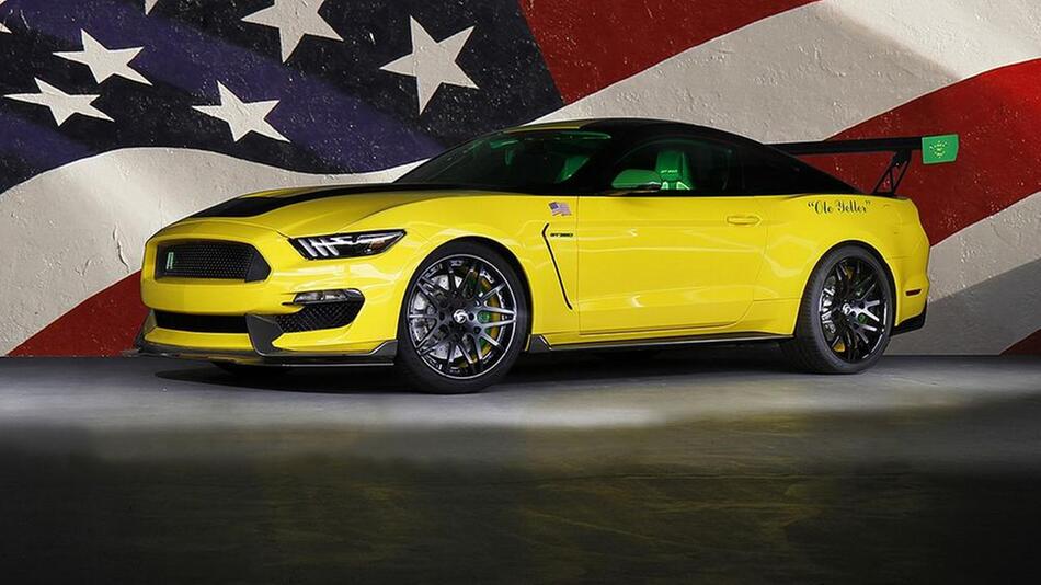 Ford "Ole Yeller" Mustang