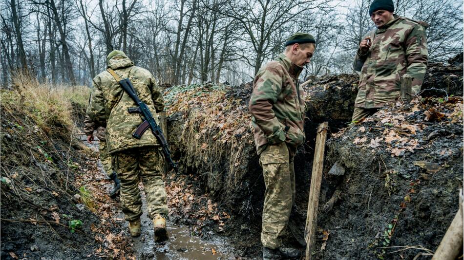 Ukrainische Soldaten sollen in Soledar eingekesselt sein.