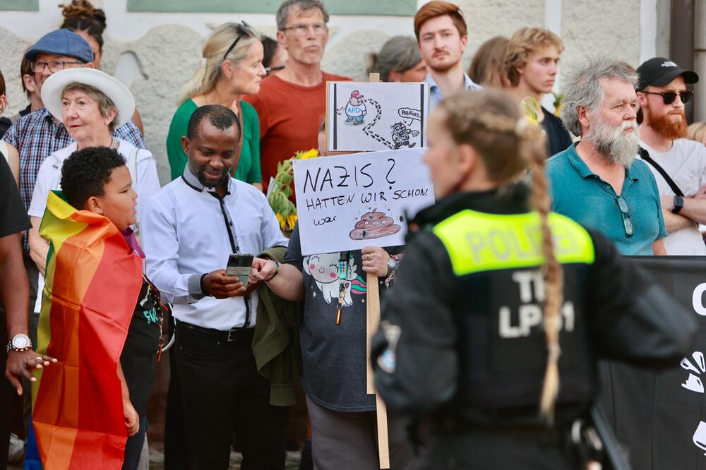 Wahlkampf AfD in Thüringen - Gegendemo