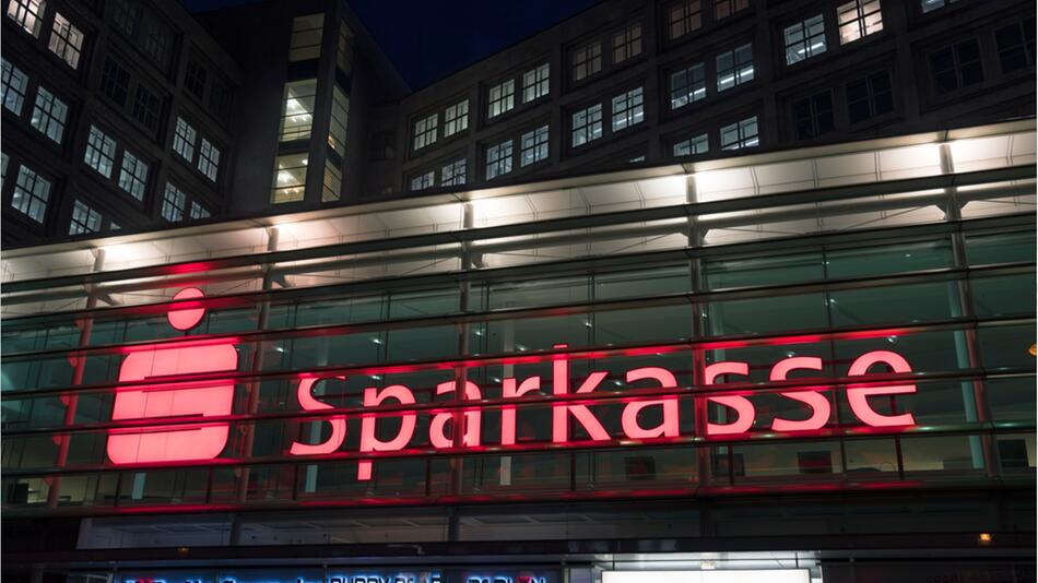 Sparkassenkunden dürfen auf eine Rückerstattung hoffen.