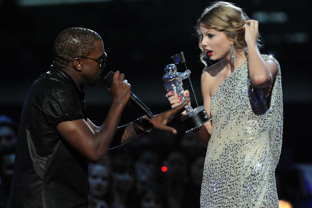 Kayne West, Taylor Swift, MTV Video Music Awards, 2009