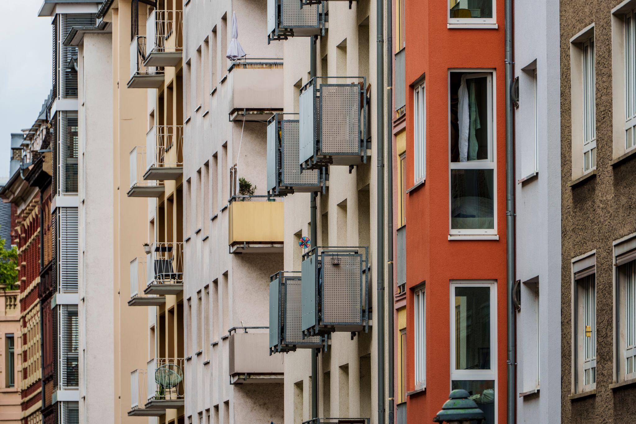 Senatorin Hubig plant höhere Strafen für Mietpreisbremse-Verstöße